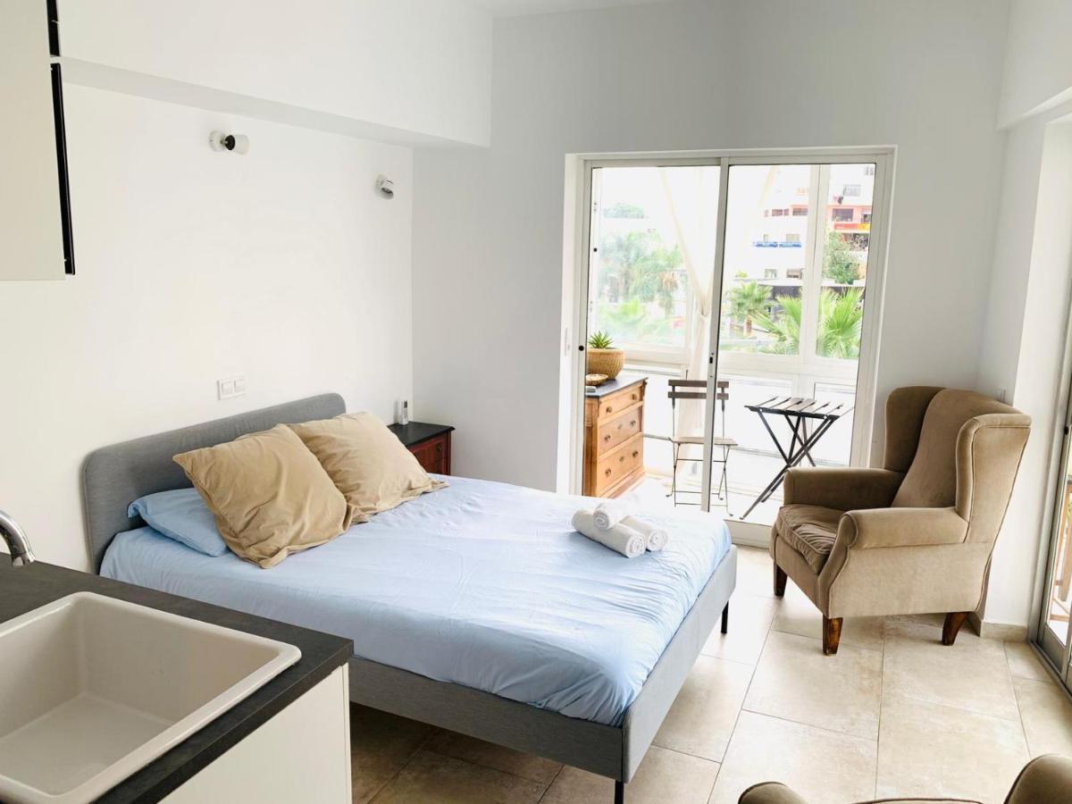 Begonia City Center Apartment 230 By Namaste Elite Torremolinos Bagian luar foto